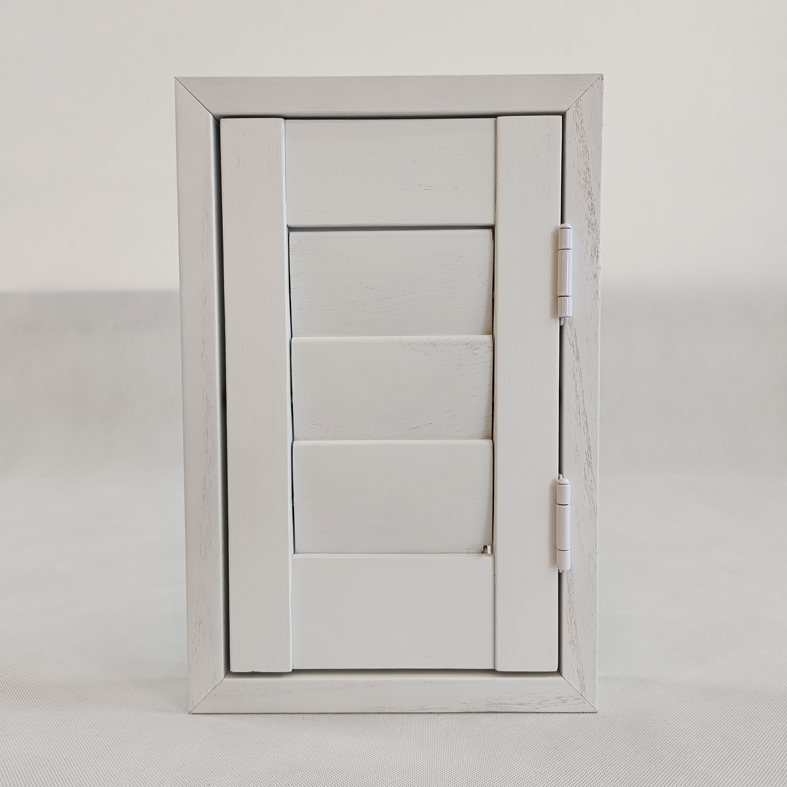 Wood Plantation Shutter